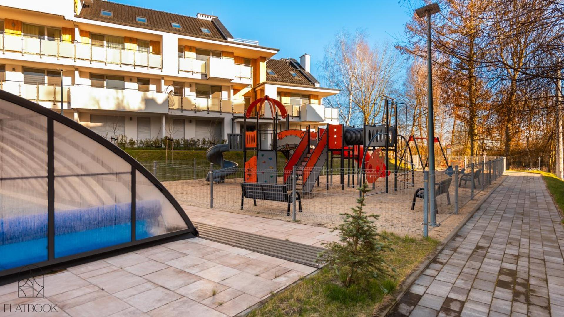 Apartmán Flatbook - Baltic Garden Z Basenem I Parkingiem Sztutowo